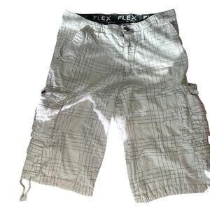 Surplus shorts size 32